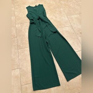 Elegant Green Tie Waist Jumpsuit